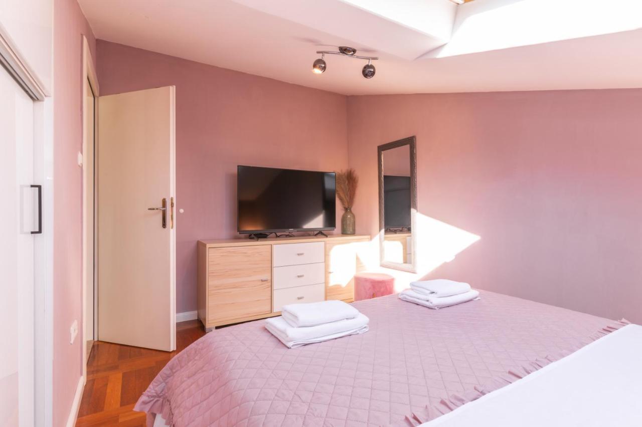 Deluxe Suite Bambi With Panoramic View Zára Kültér fotó
