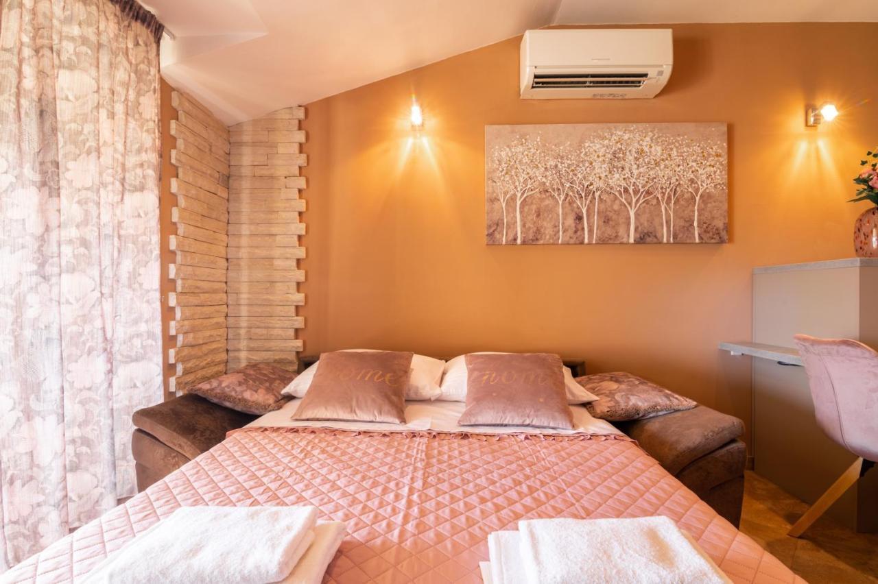 Deluxe Suite Bambi With Panoramic View Zára Kültér fotó